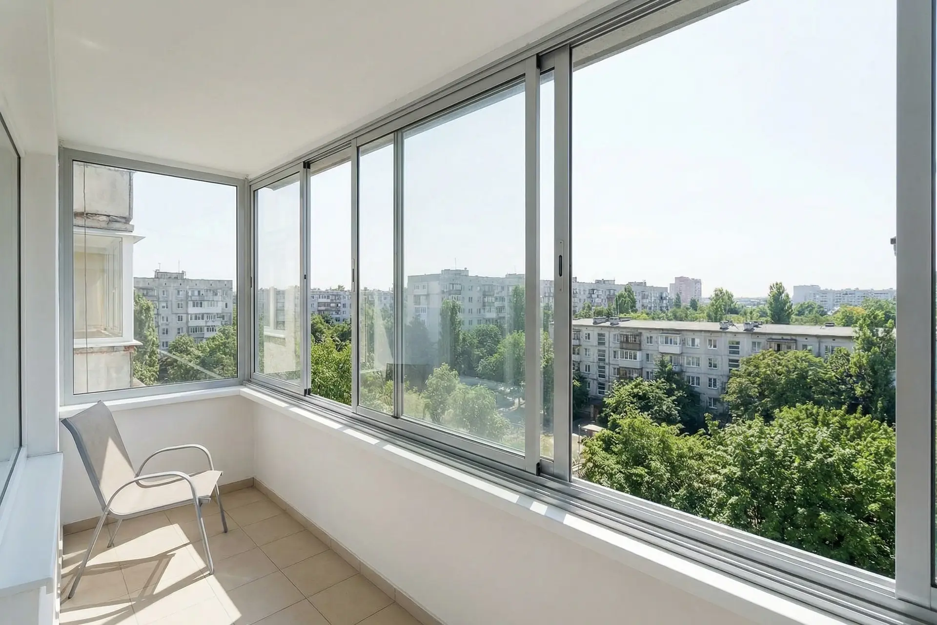 Розсувні металопластикові вікна та двері